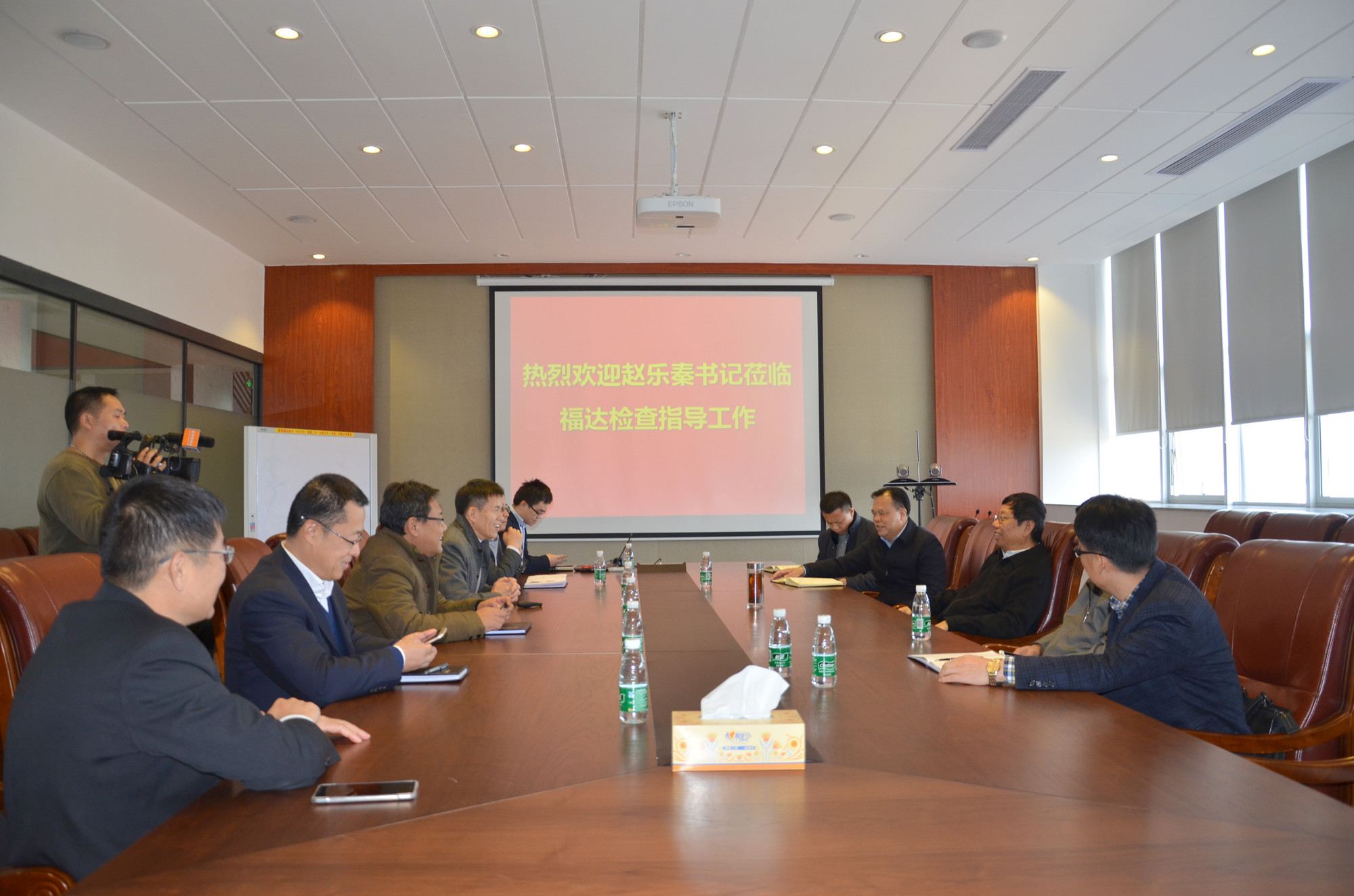 问鼎app官方下载