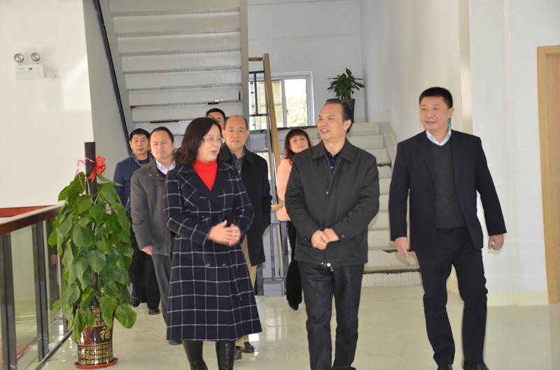 问鼎app官方下载