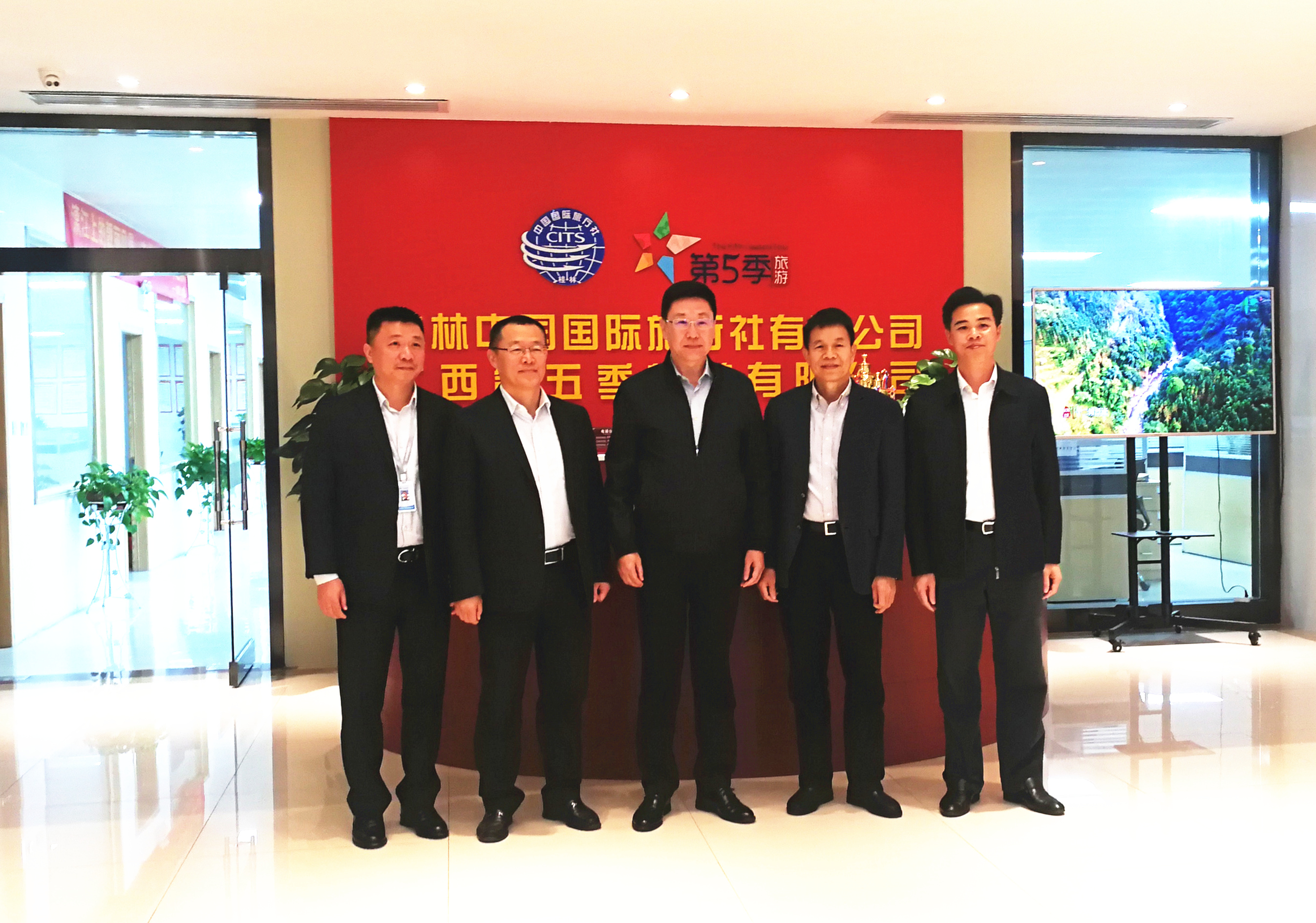 问鼎app官方下载