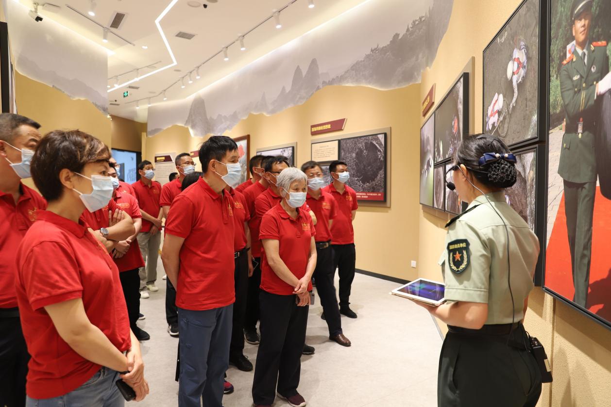 问鼎app官方下载