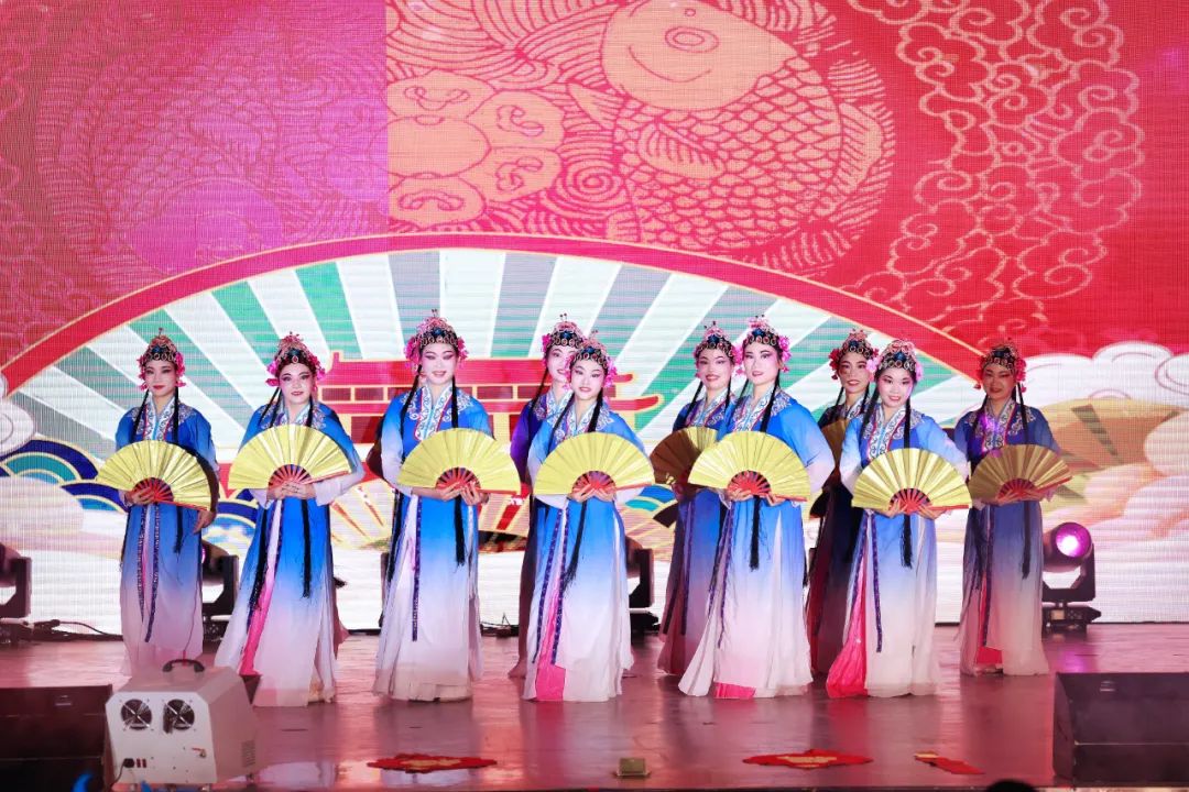 问鼎app官方下载