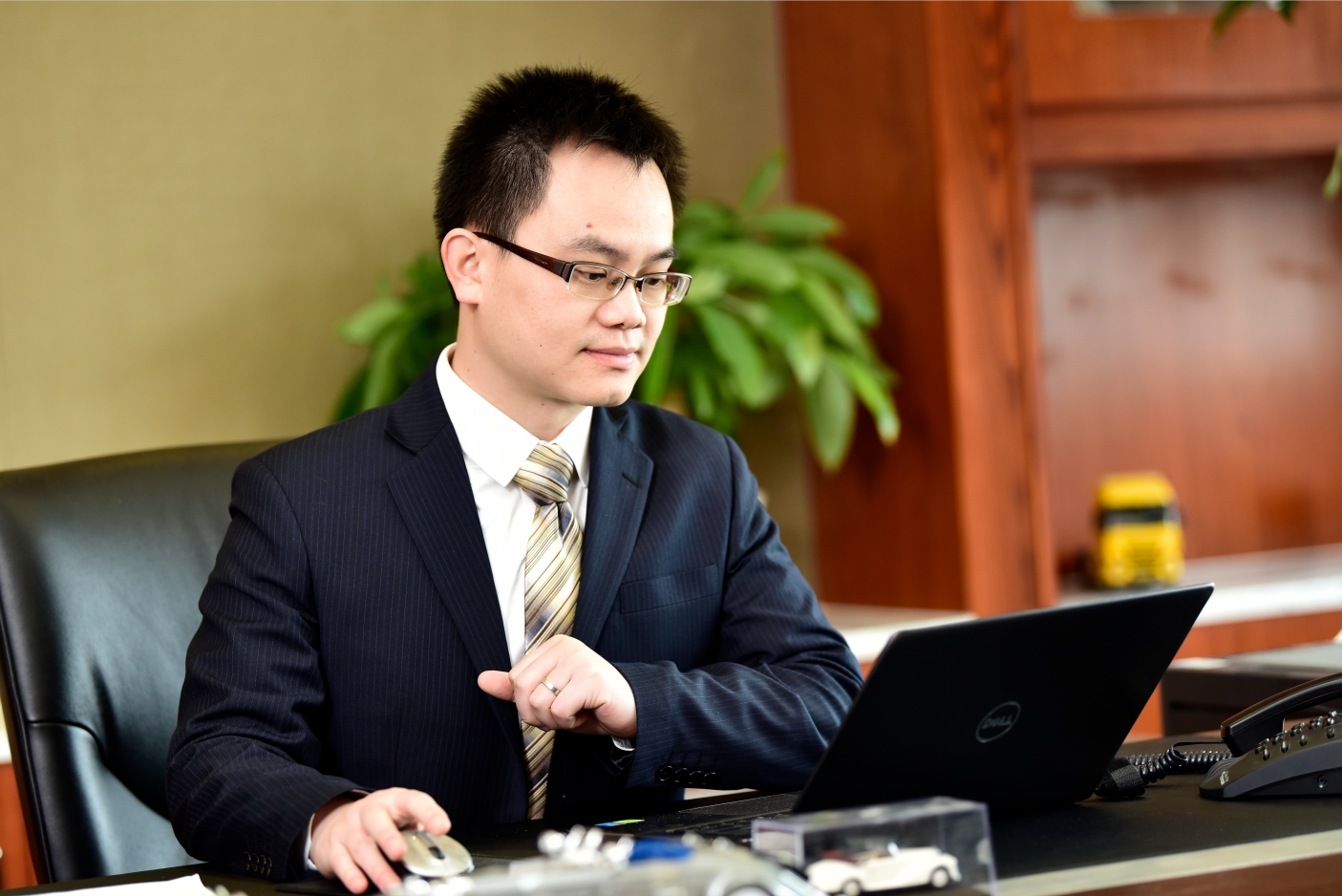 问鼎app官方下载