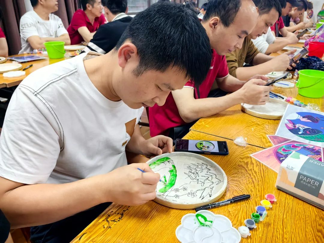 问鼎app官方下载