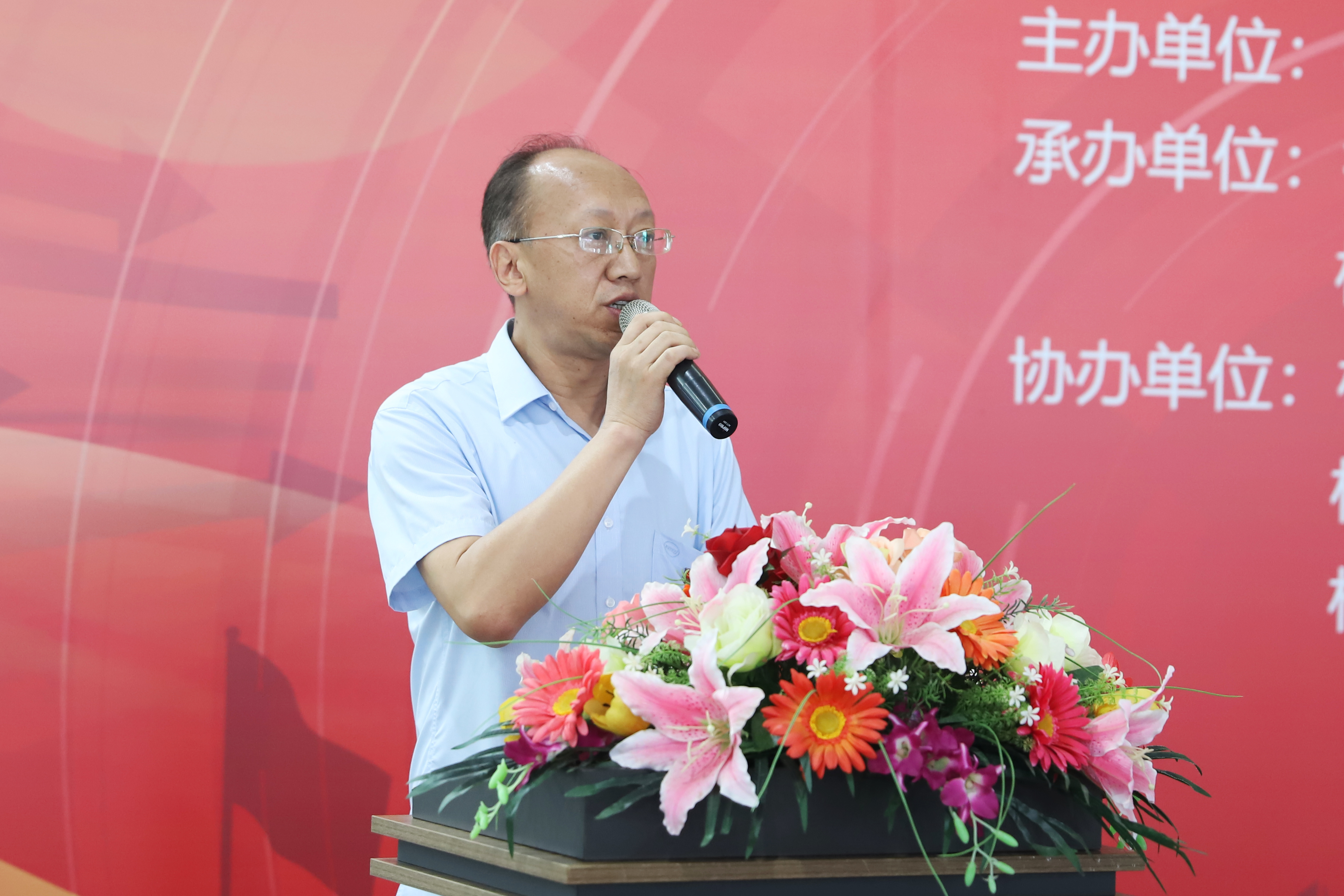 问鼎app官方下载