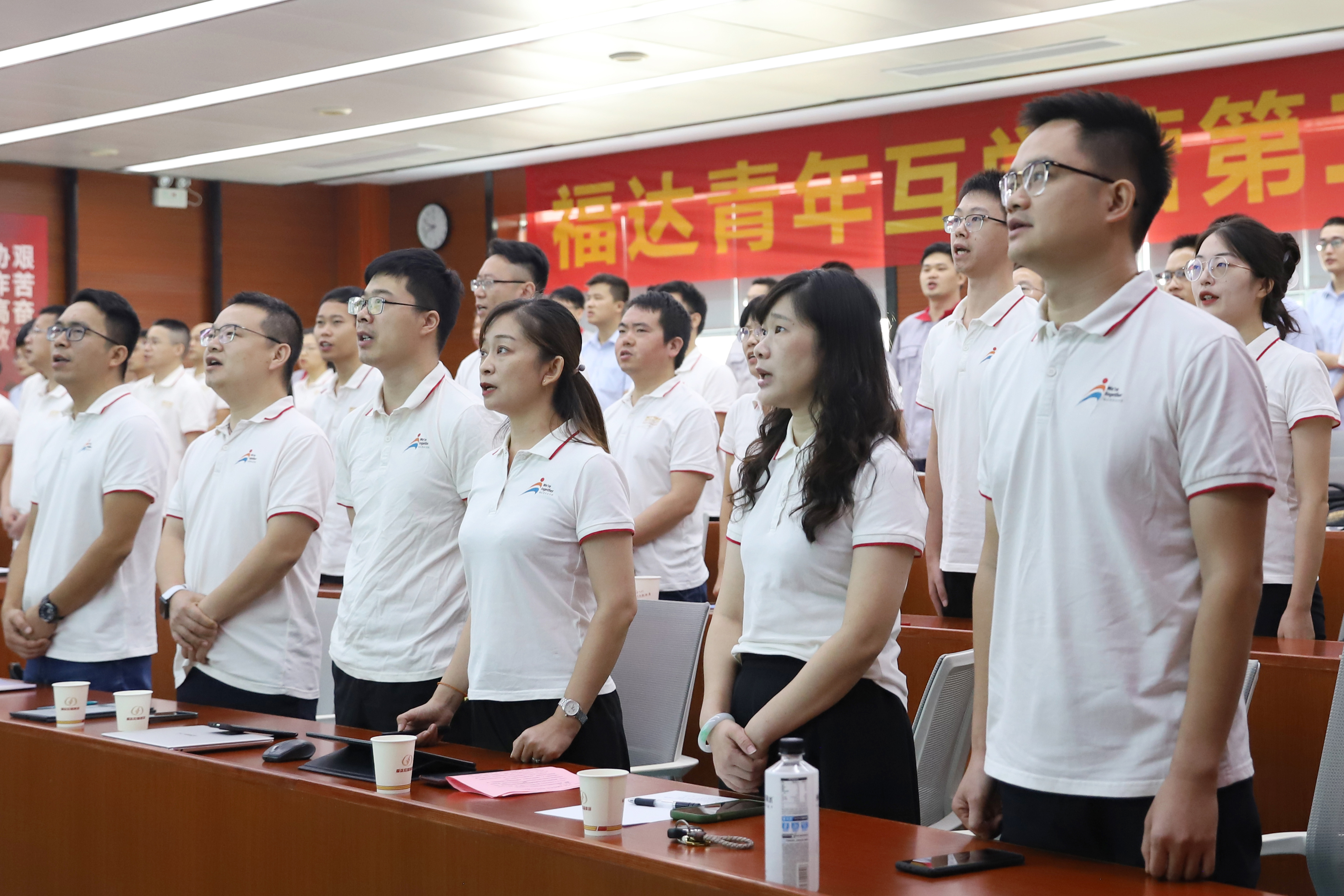 问鼎app官方下载