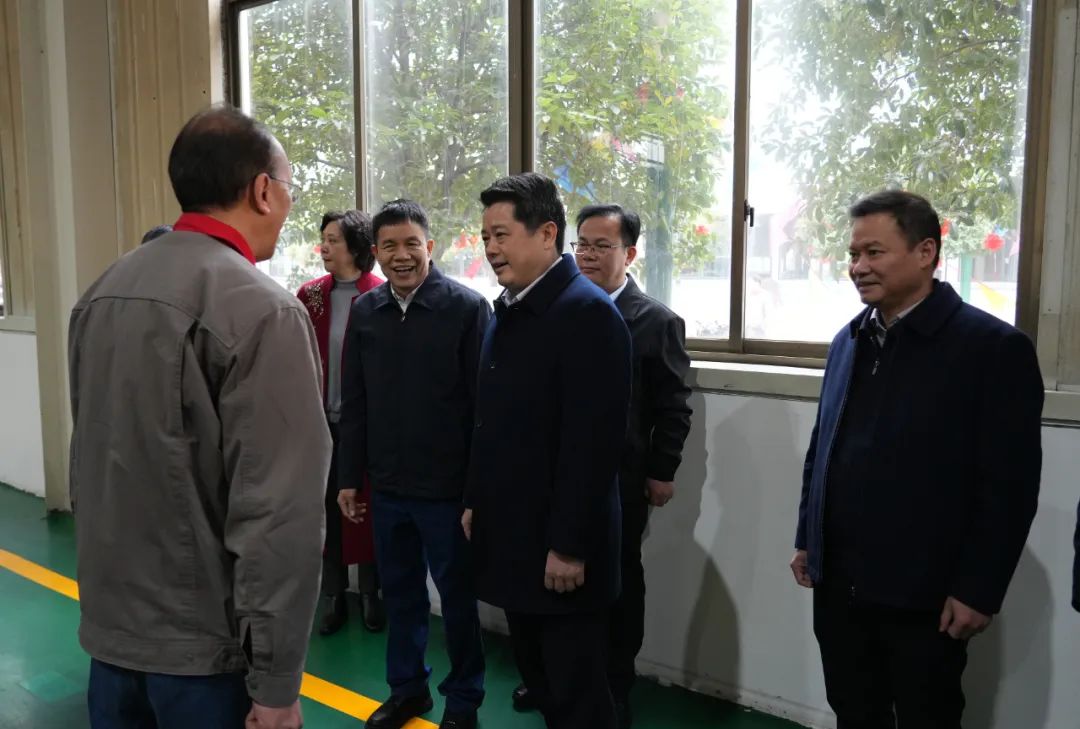 问鼎app官方下载