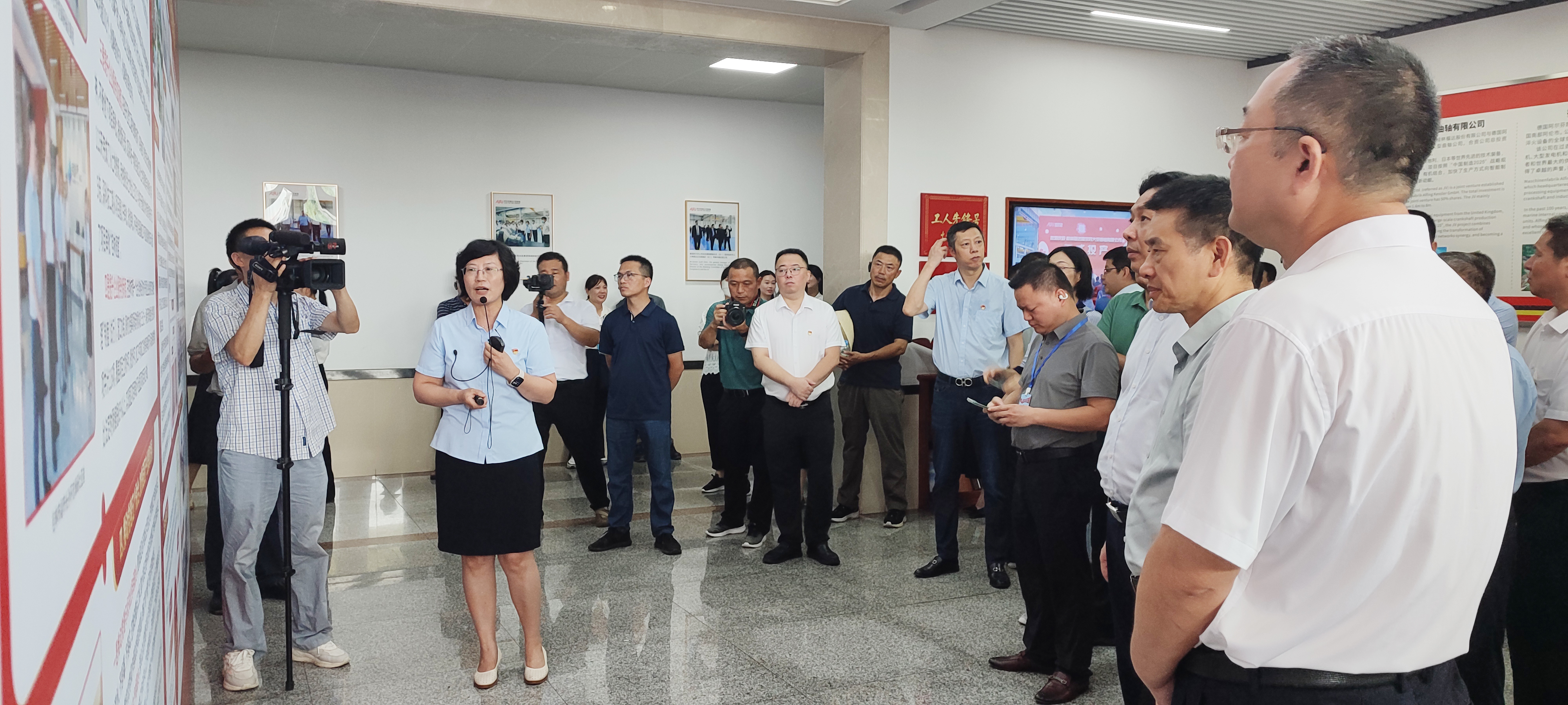 全区机关党建与中心大局的融入融合研究工作推进会与会领导到福达股份考察