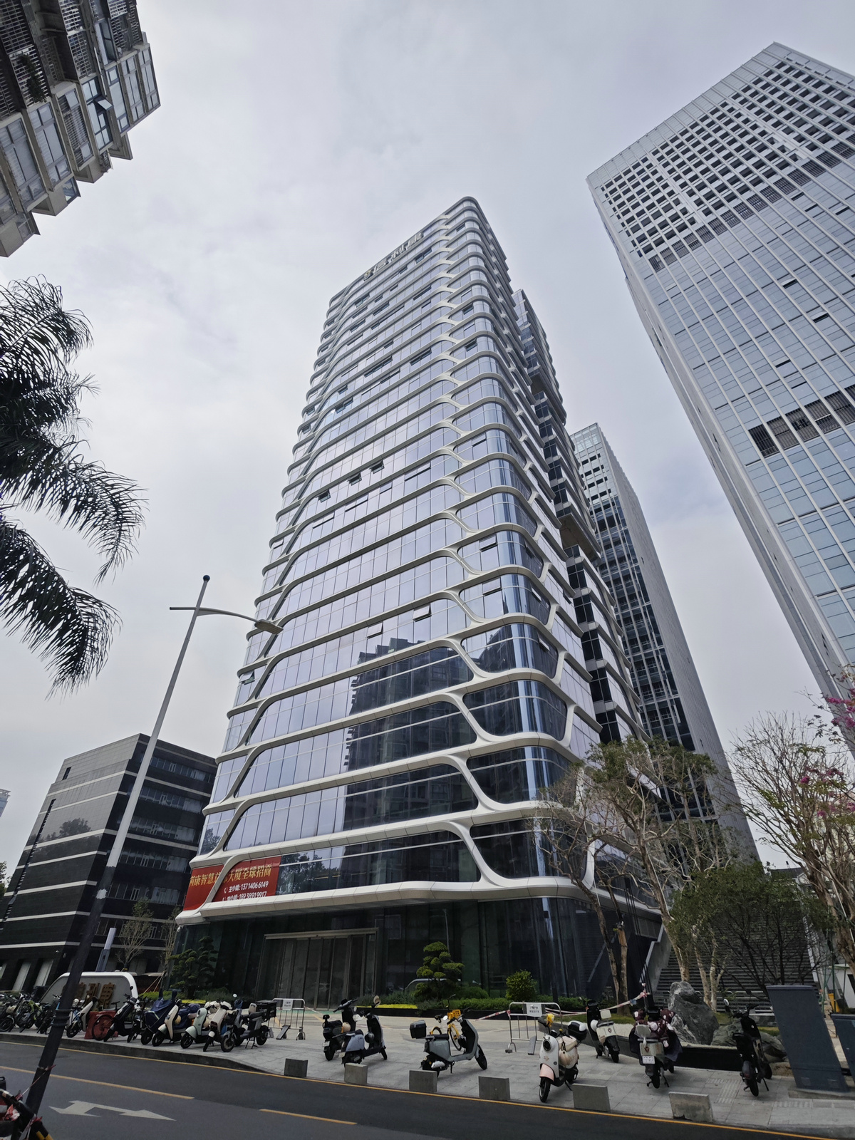 深圳信利康智慧大厦